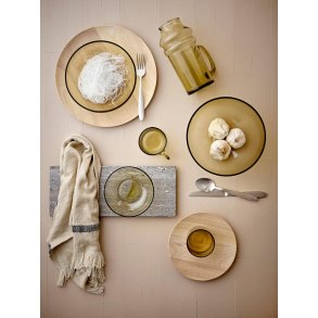 Nolia Tallerken, Natur, Gummitr